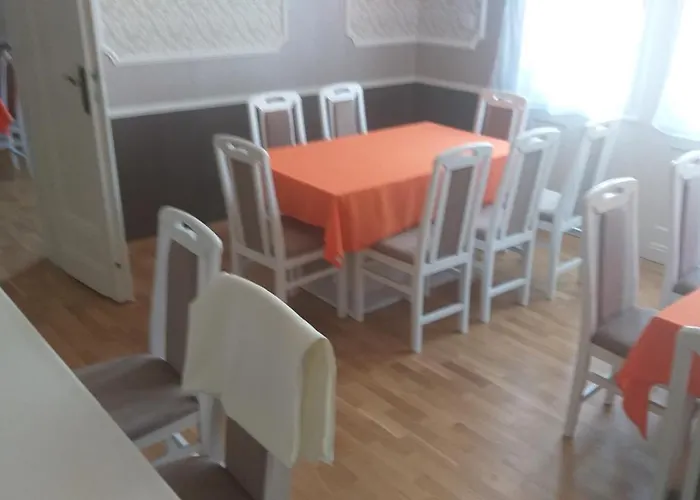 Karpatia Vendeghaz 1201 3*